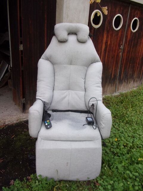 Fauteuil confort inclinable (personnes âgées) 80 Pau (64)