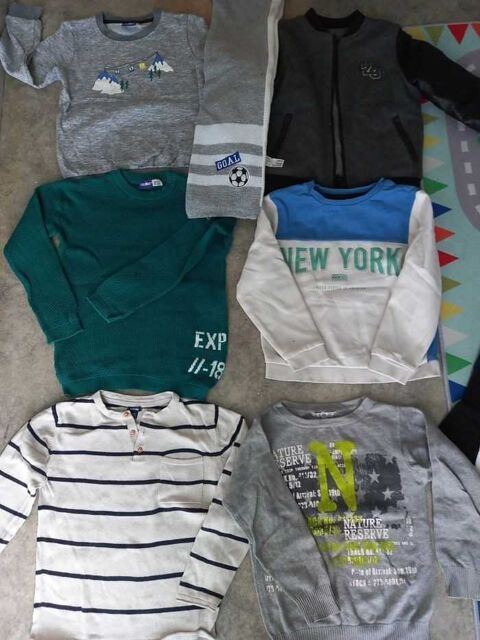 lot vetement garcon 25 Montbrison (42)