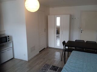  Appartement à louer 1 pièce 20 m² Saint-Étienne