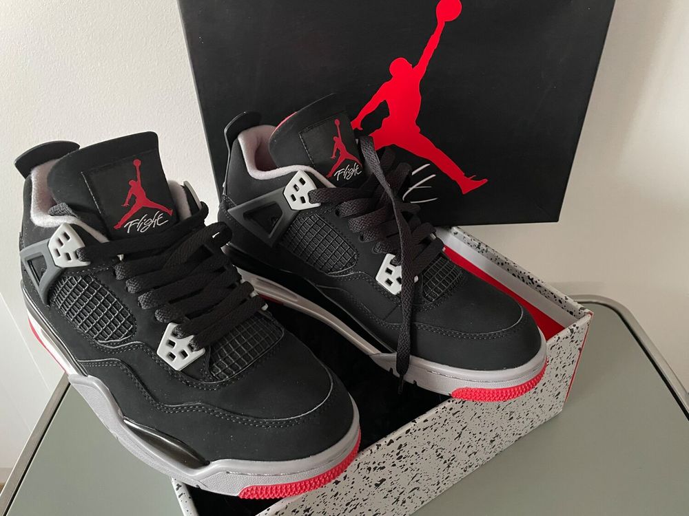 Baskets Nike Air Jordan 4 Retro (GS) / 38,5 Chaussures