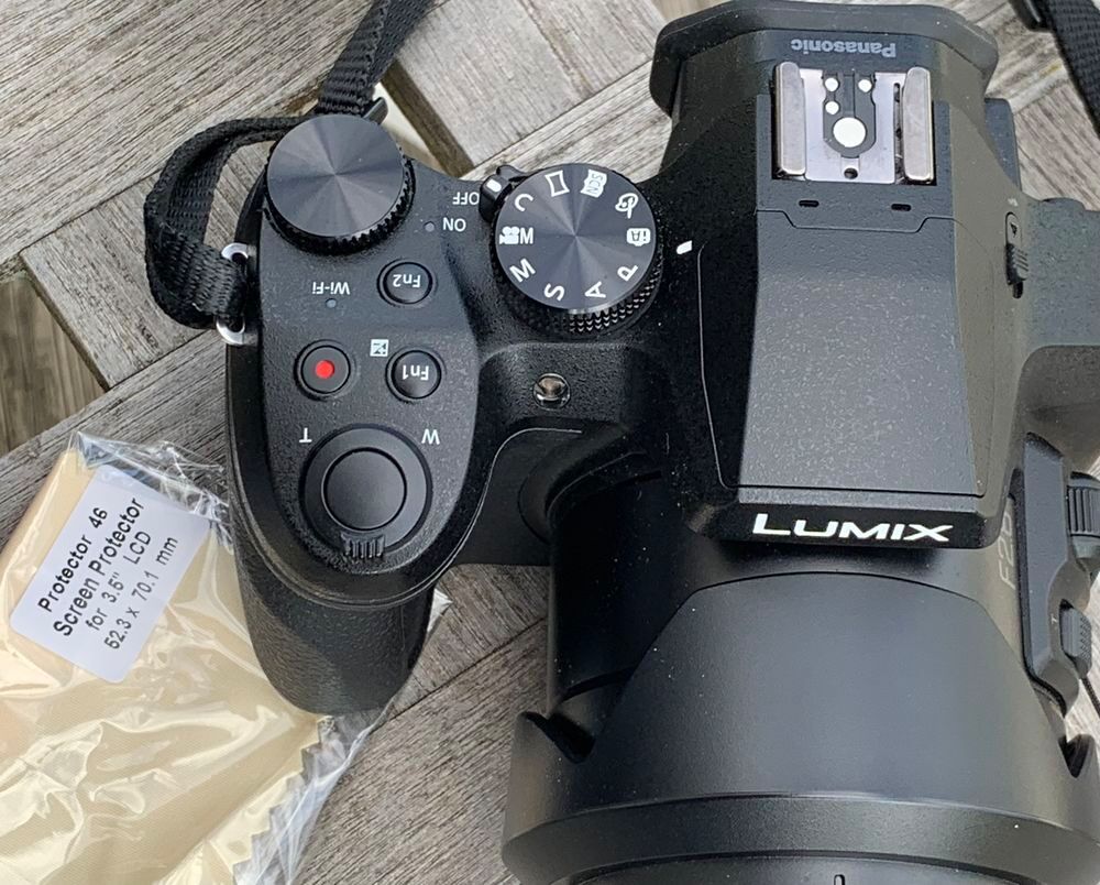? Panasonic Lumix FZ300 ? &Eacute;tat NEUF ? Pack complet Photos/Video/TV