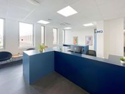   Espace de bureau tout compris pour vous-m�me et votre �quipe � Rennes HQ Solaris 