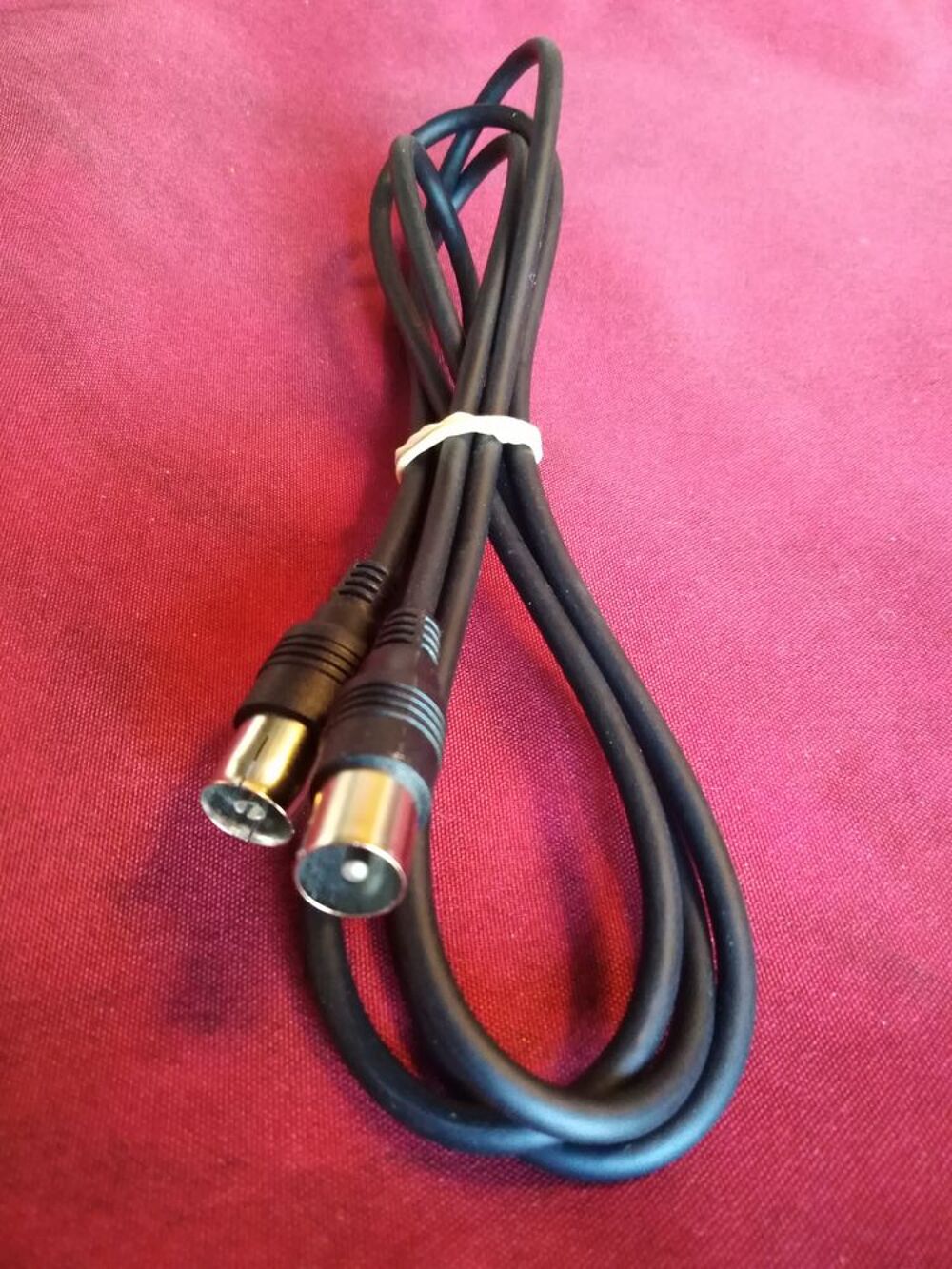 Cordon coaxial antenne t&eacute;l&eacute; c&acirc;ble longueur 1m20 Photos/Video/TV