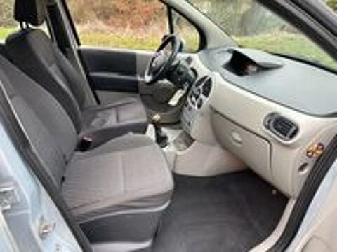 Modus 1.6 16v Confort Clim Expression 2006 occasion 77450 Montry