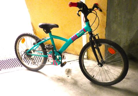 VTT fille Btwin Dcathlon  20 pouces 30 Lourdes (65)