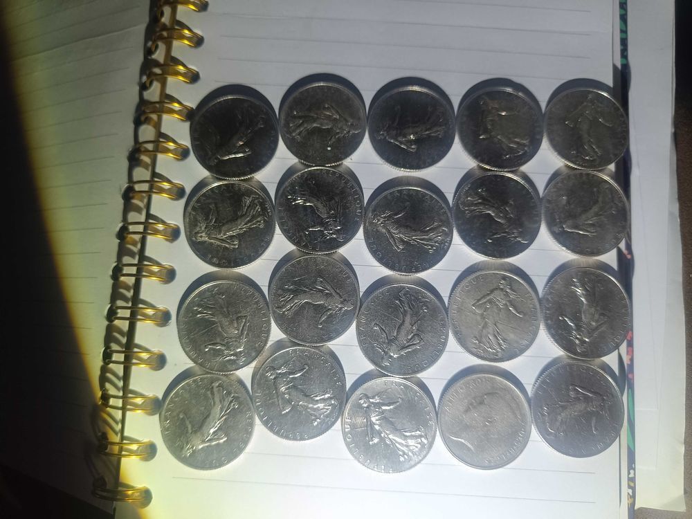 lot pi&egrave;ces francs en argent 