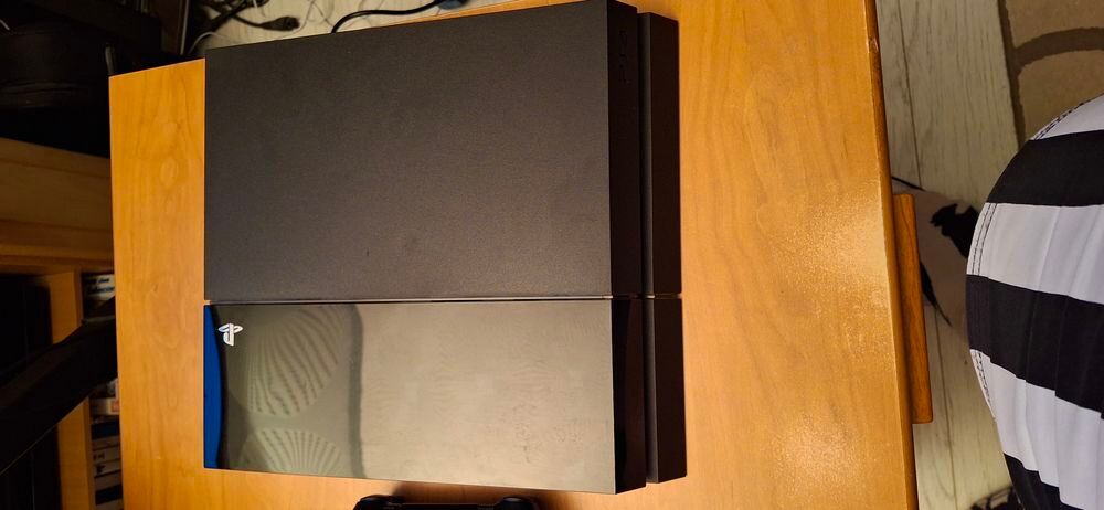 Playstation 4 / 500 Go Consoles et jeux vid�os