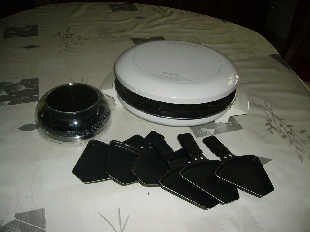 raclette TEFAL 6 plats electrique +petite bascule cuisine Electroménager