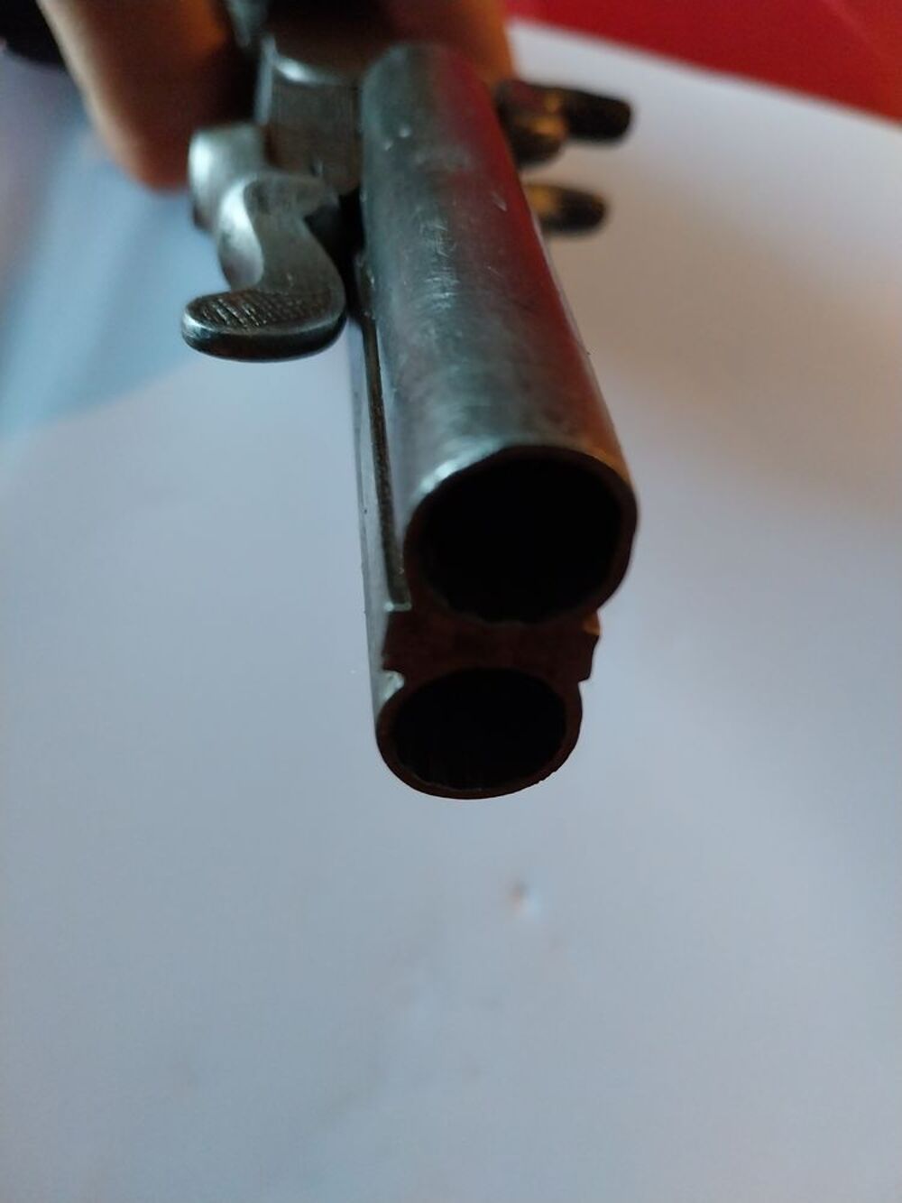 Pistolet de v&eacute;nerie &agrave; broches calibre 11mm avec 4 cartouches Sports