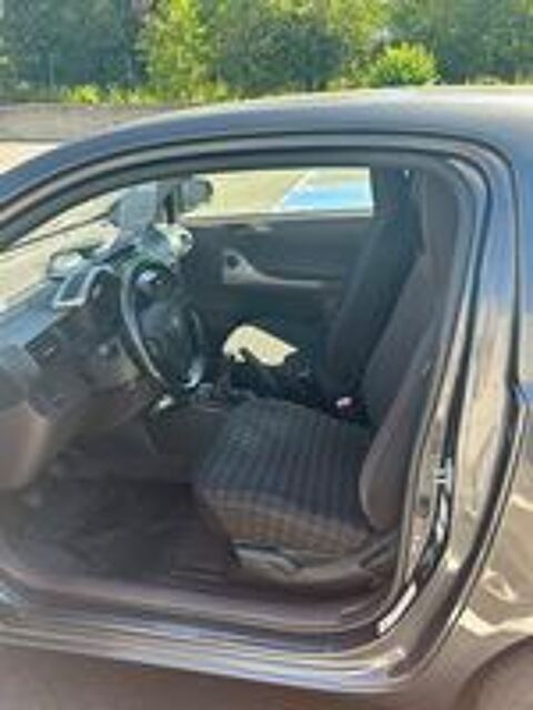 IQ iQ 68 VVT-i 2009 occasion 77140 Nemours