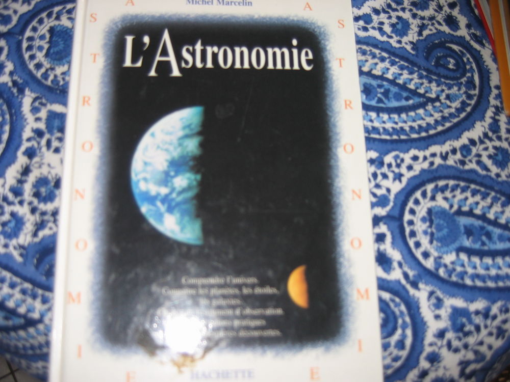 L'ASTRONOMIE Livres et BD