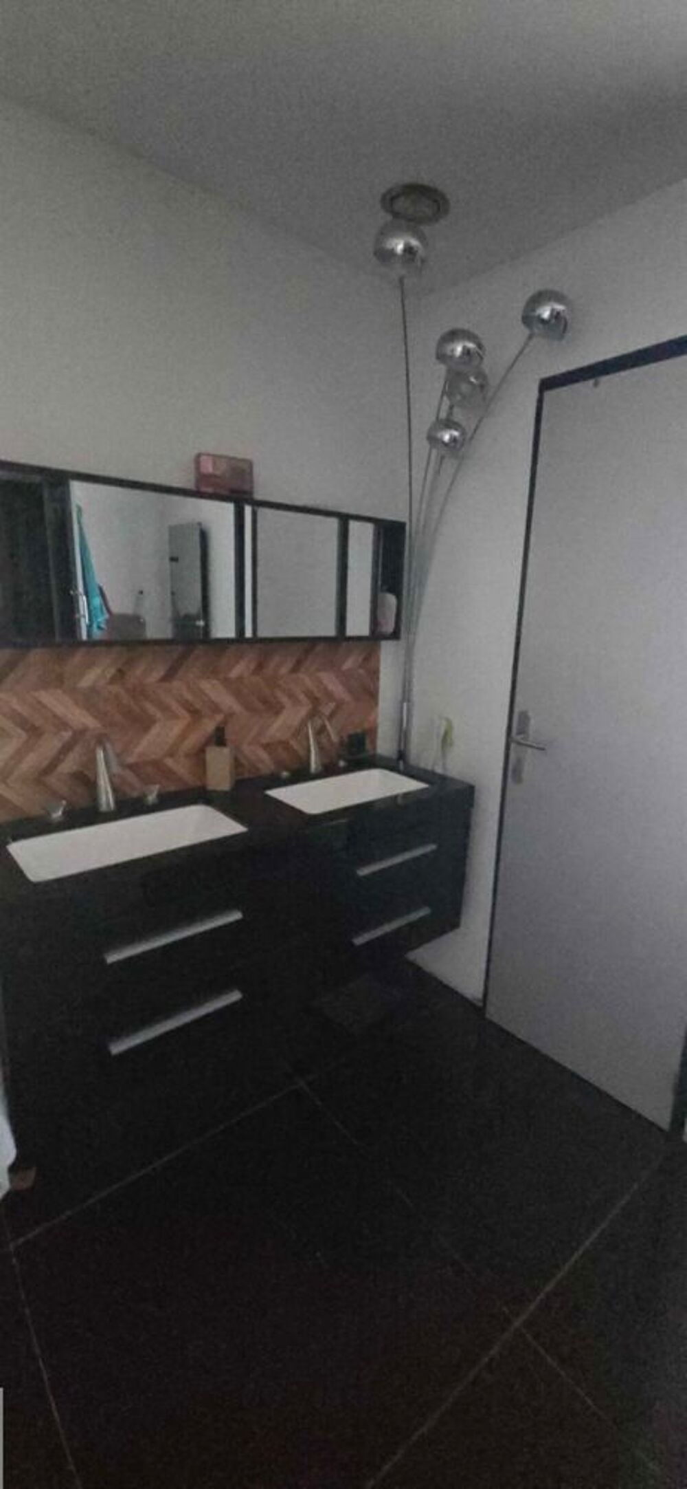 Vente Maison €‹Maison 4 pièces d'exception au calme absolu, expo sud : Grande véranda donnant sur terrasse, jardin et piscine sans vis-à -vis Port-de-bouc