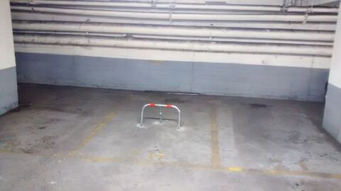  Parking / Garage � louer 10 m�