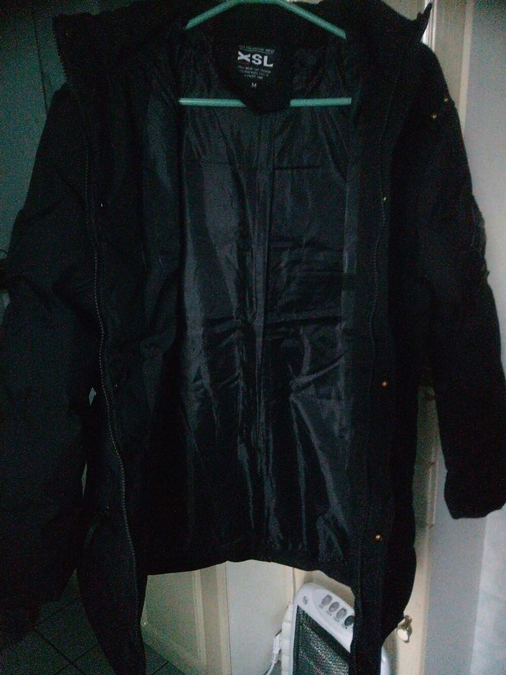DOUDOUNE IMPERMEABLE Vêtements
