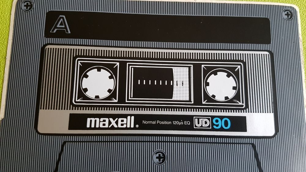 AUTOCOLLANT MAXELL 