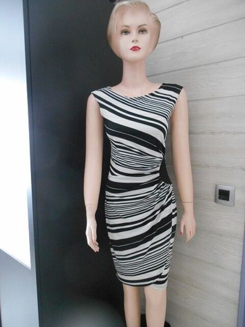 Superbe  robe  �t� ,38/40 , marque     ICI et MAINTENANT  20 Violaines (62)