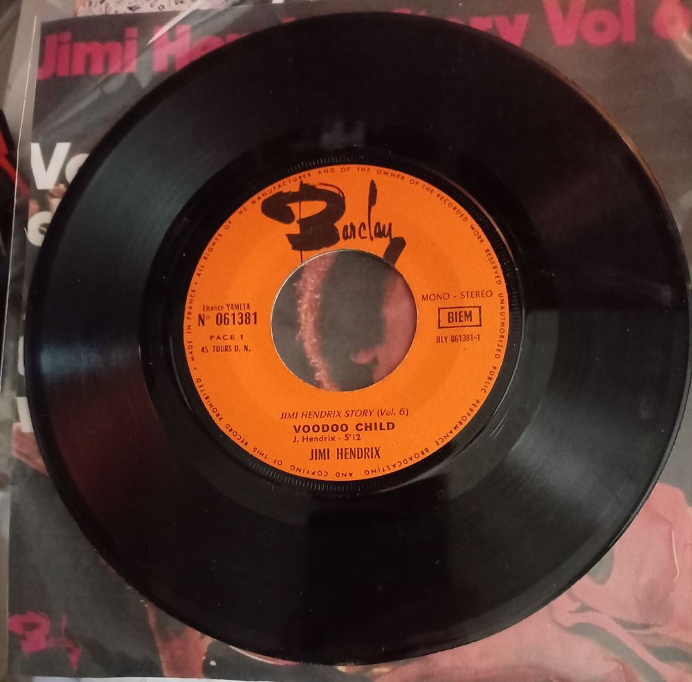 JIMI HENDRIX /2 X DISQUES VYNIL 45 TOURS DE JIMI HENDRIX / J CD et vinyles