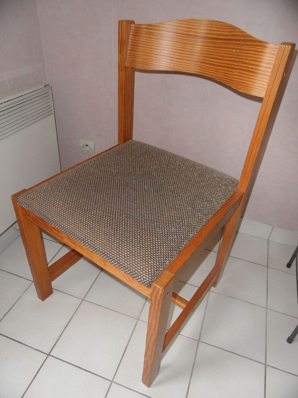 6 chaises scandinaves Meubles