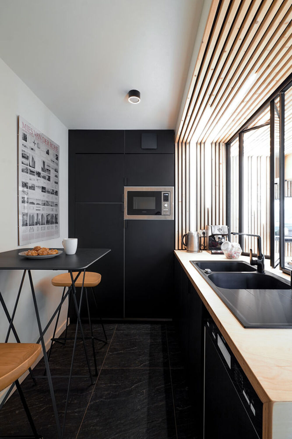   Local professionnel 57 m² – aménagé – rdc – Civrieux-d'Azergues Civrieux-d'azergues