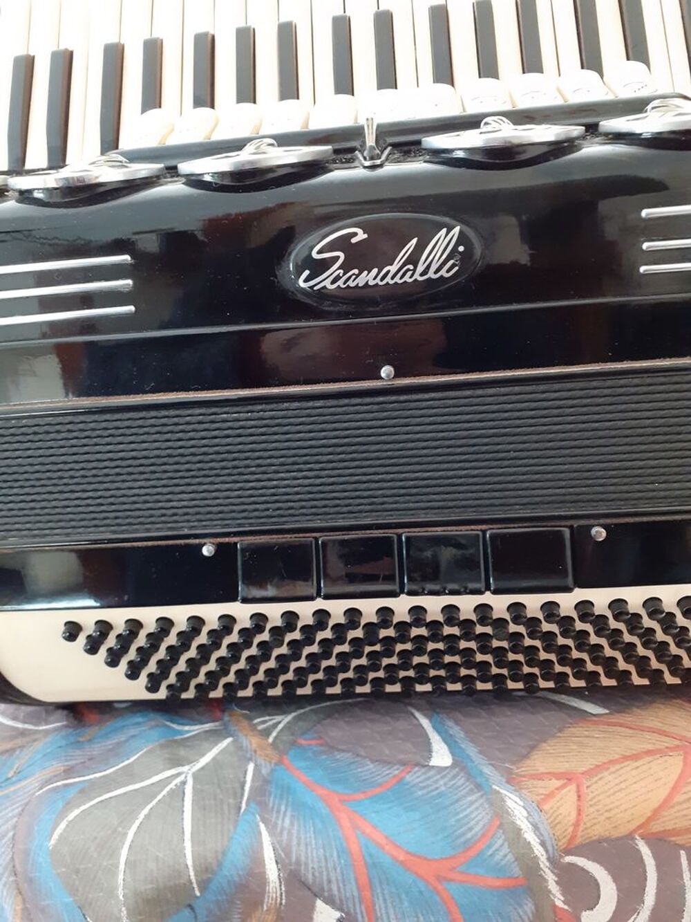 accordeon piano SCANDALLI Instruments de musique