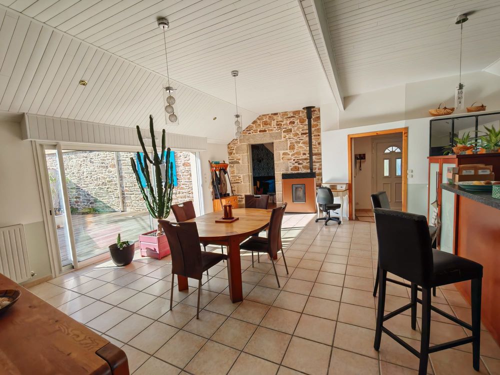 Vente Maison MAISON COUP DE COEUR ALLIANT PIERRE ET MODERNITE Plougourvest