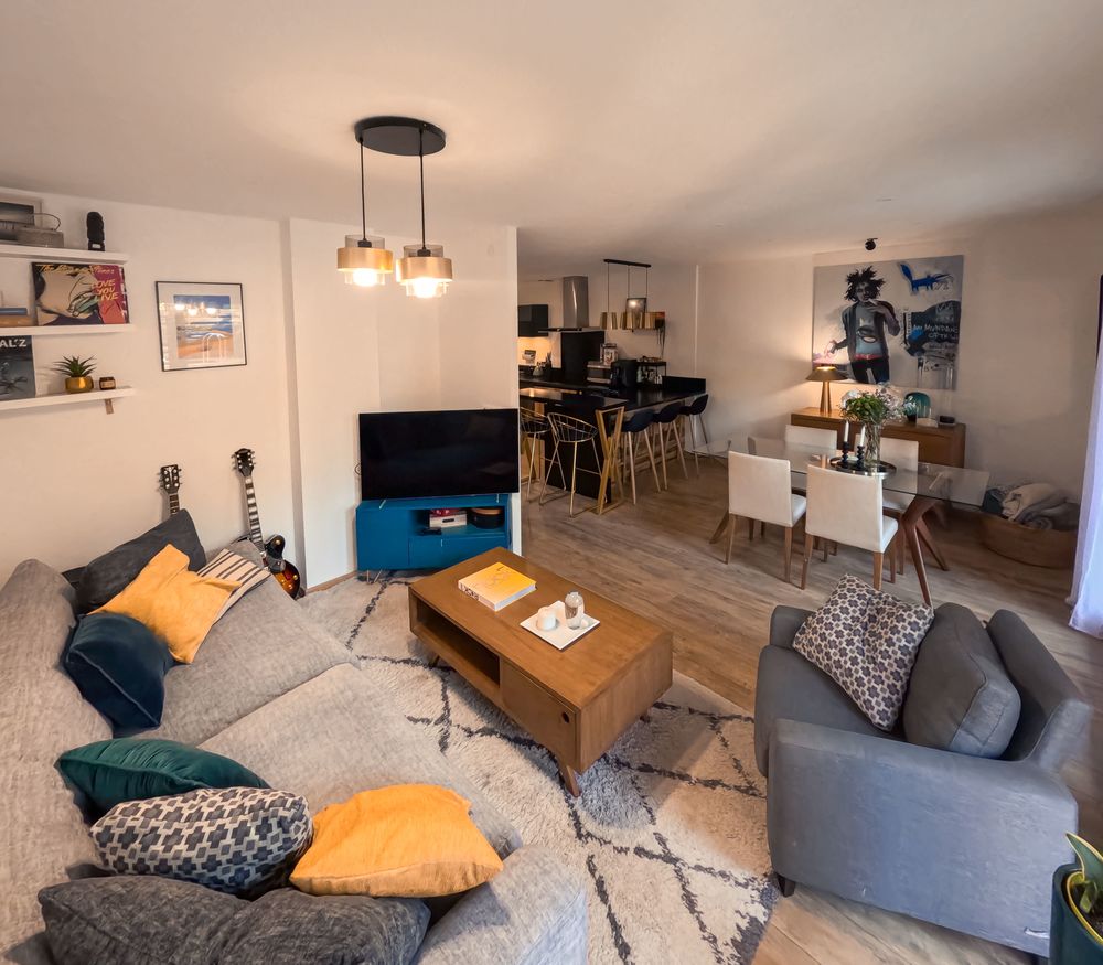 Vente Appartement 105 m2 esprit maison | Jardin privatif 65m2 | Piscine privée Lyon 9
