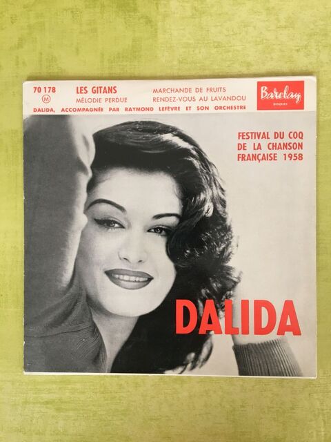 45t 70 178 BIEM LES GITANS 1ère pochette DALIDA 1958 
59 Nimes (30)