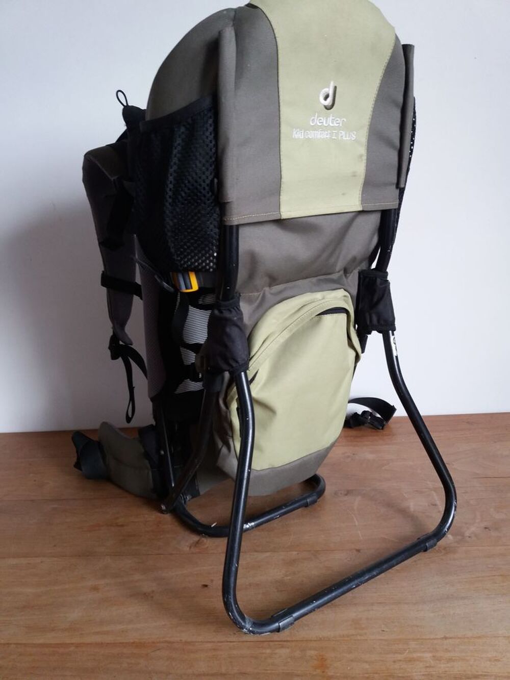 Porte bébé sale deuter baby city