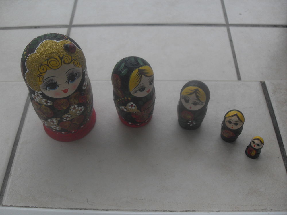 Poup&eacute;es Russe 
