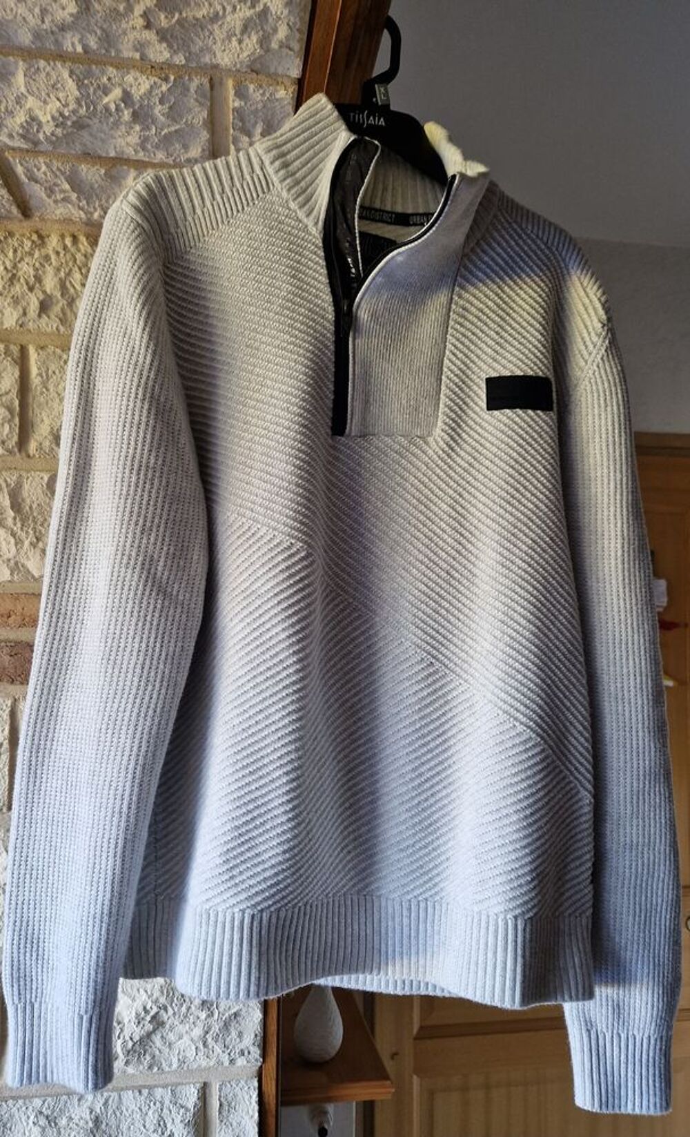 Pull ou sweat H Vêtements