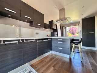  Maison  vendre 6 pices 220 m