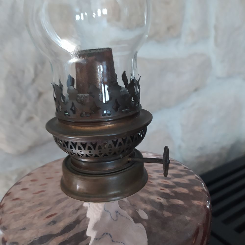 Lampe &agrave; p&eacute;trole ou alcool Décoration