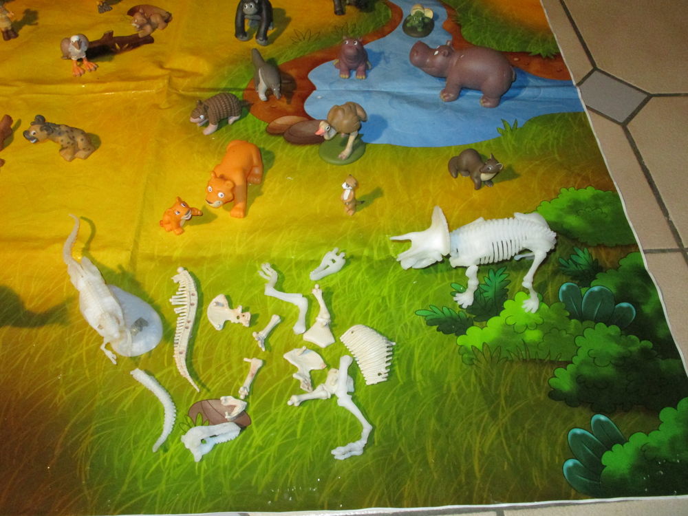 TAPIS DECOR D ANIMAUX Jeux / jouets