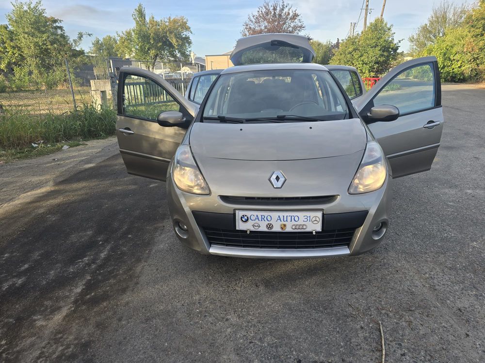 Clio III 1.5 dCi 105 eco2 Dynamique (6 CV) 2009 occasion 31140 Aucamville