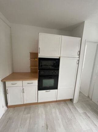  Appartement à louer 3 pièces 54 m²