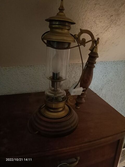 Lampe ancienne 80 Coulombiers (86)