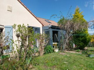  Villa  vendre 6 pices 158 m