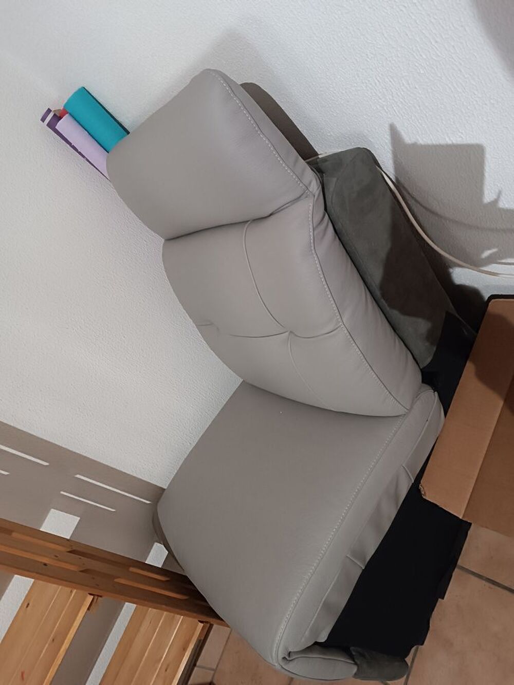Canap&eacute; cuir 6 places &eacute;lectrique Meubles