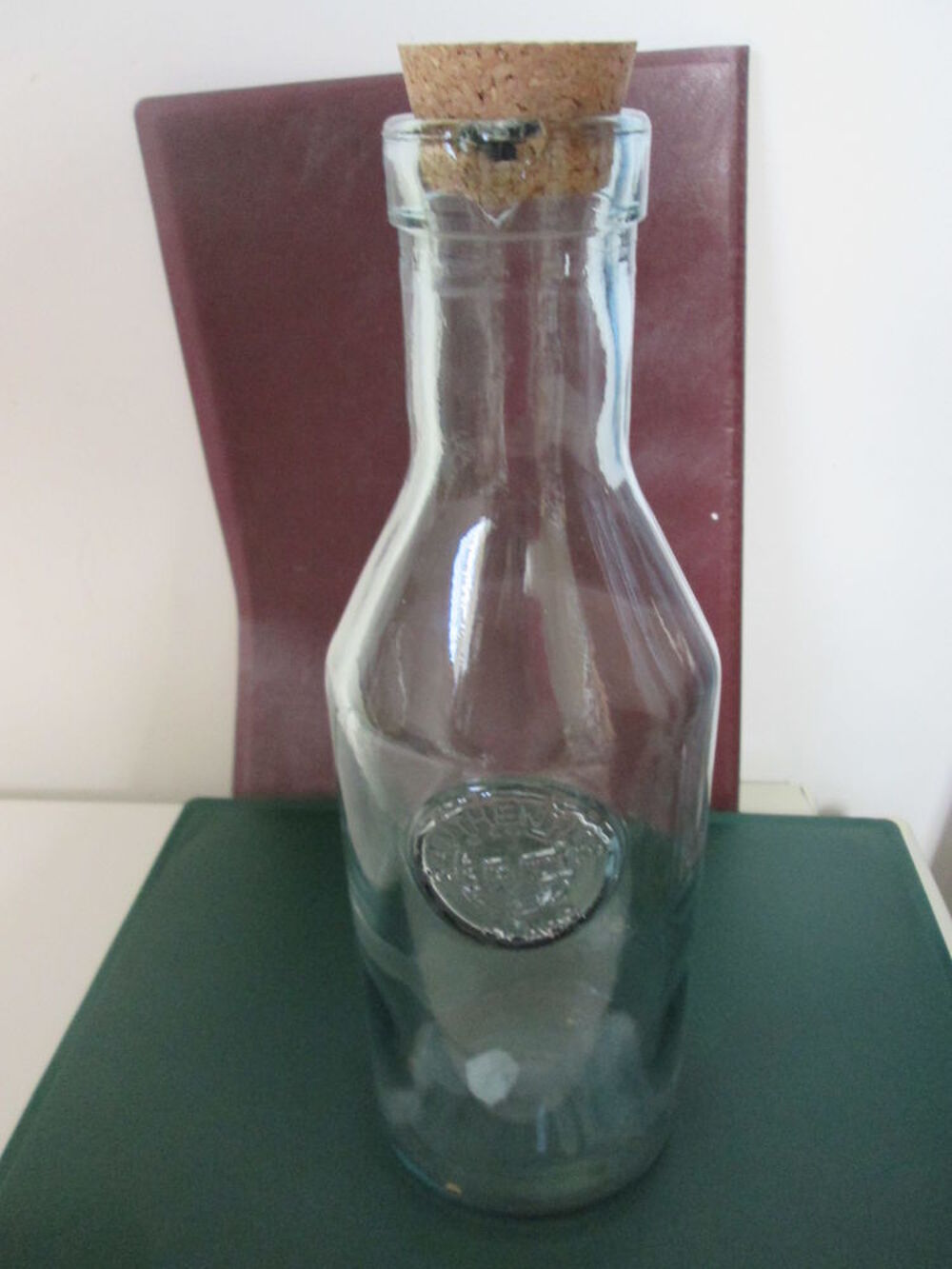 Carafe en verre avec bec verseur 1 L Cuisine