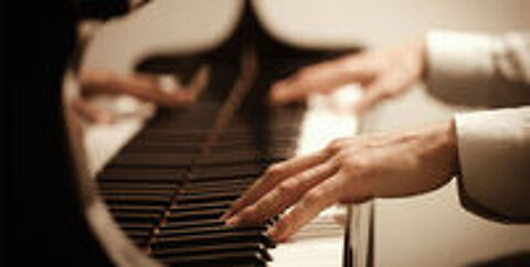   Cours Piano / Batterie / Chant / M.A.O à domicile 