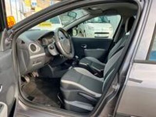 Clio III 1.2 16V 75 eco2 Authentique Euro 5 2011 occasion 42700 Firminy
