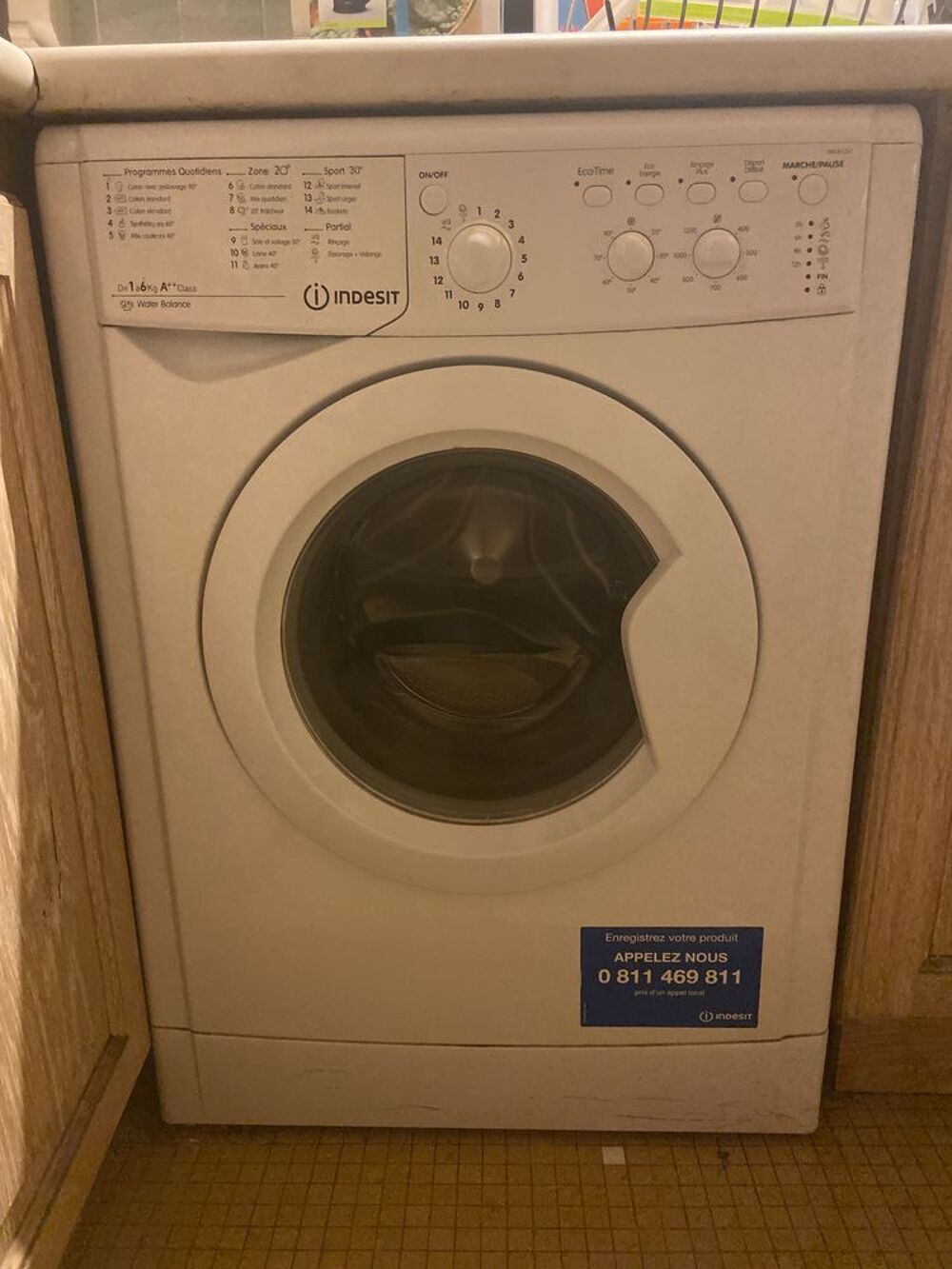 Machine &agrave; laver parfait &eacute;tat - Indesit 6kg A++ Electroménager