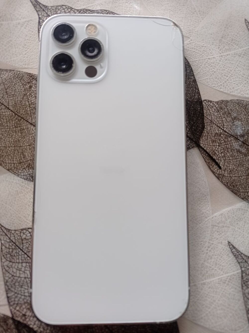Iphone 12 pro Téléphones et tablettes