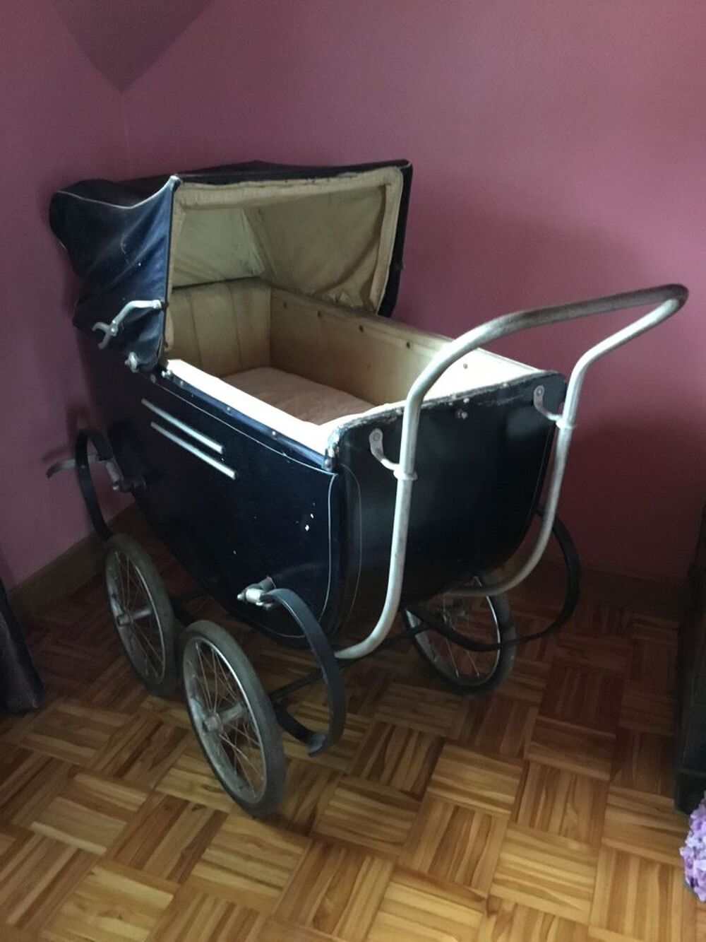 Achetez un landau ancien occasion, annonce vente ?� Plouhinec (56) WB167133800