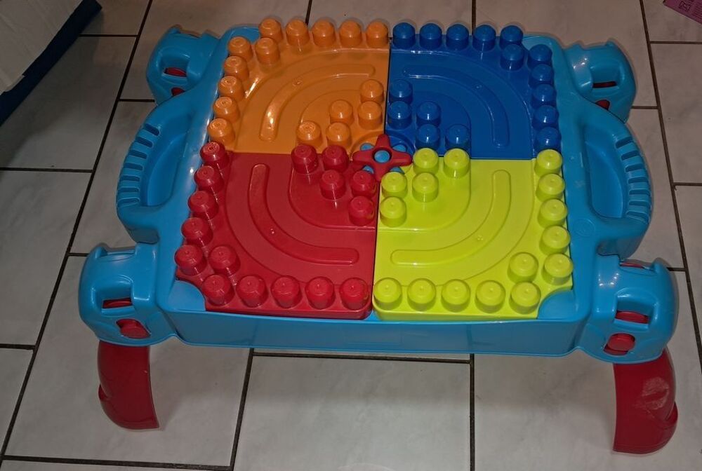 Table M&eacute;gablock Jeux / jouets