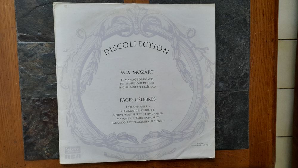 MUSIQUES CLASSIQUES 3 vinyles CD et vinyles