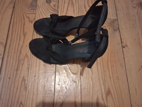chausures Moulineaux (76)