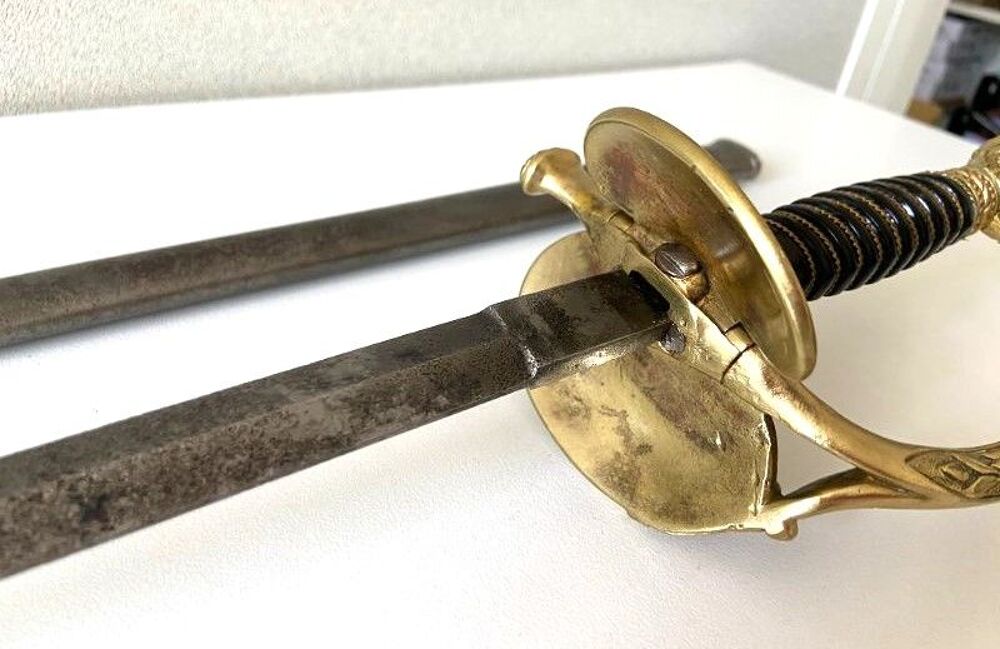 Ancienne &Eacute;p&eacute;e Collection Militaria Officier de Marine 1827 