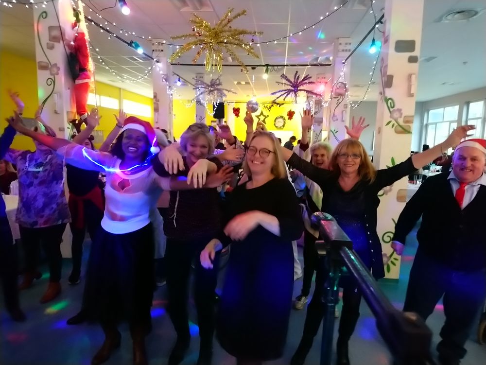   Dj animateur pour comités des fêtes et associations  