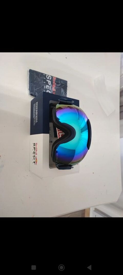 lunettes Ski red bull 50 La Garde (83)